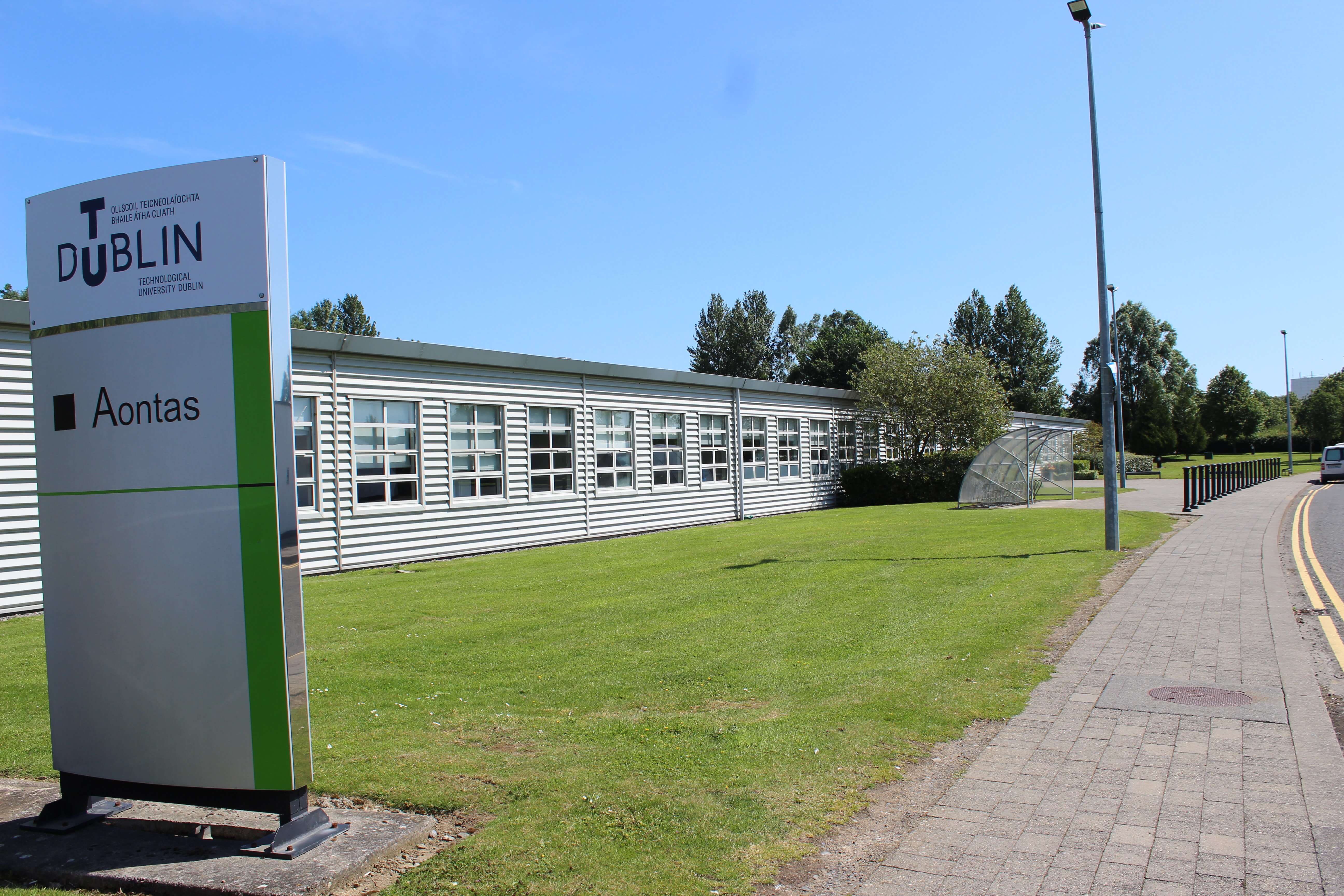 Bloc A - Áras Aontas