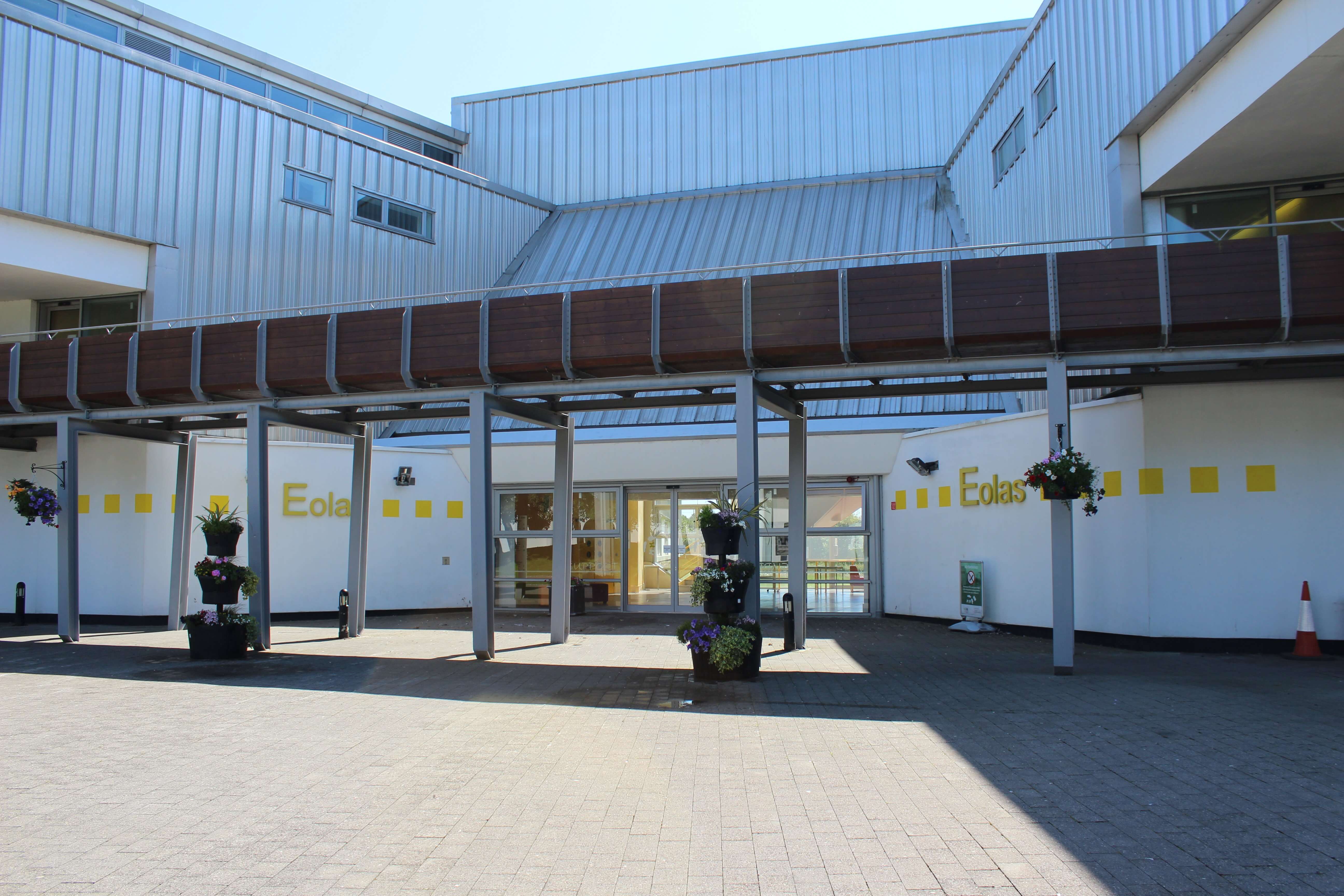 Bloc E - Áras Eolais