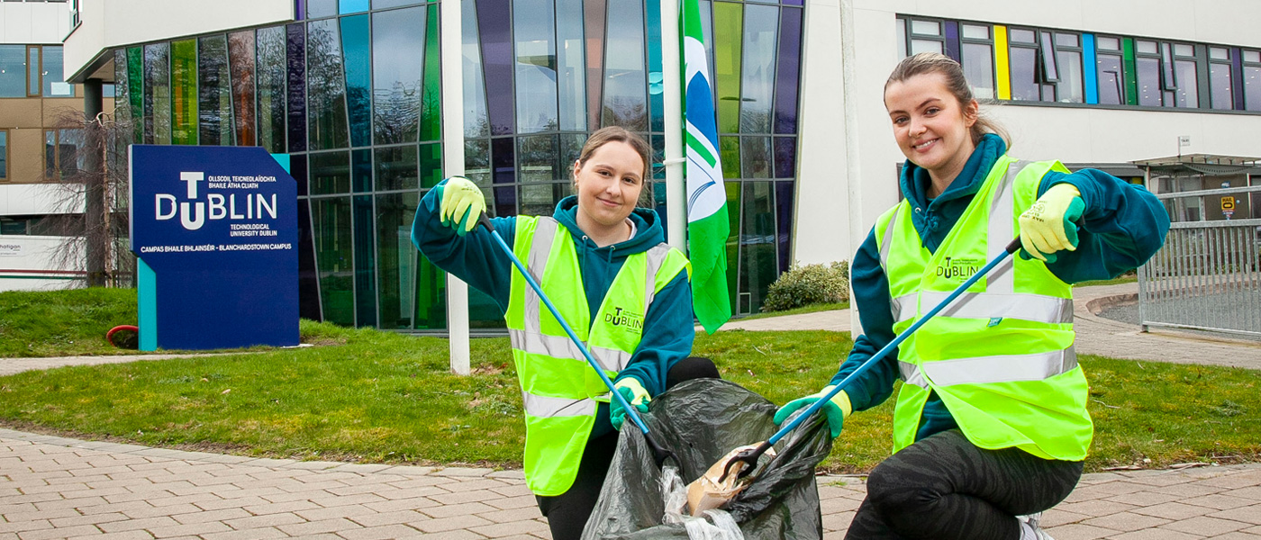 students litter picking at Blanchardstown campus